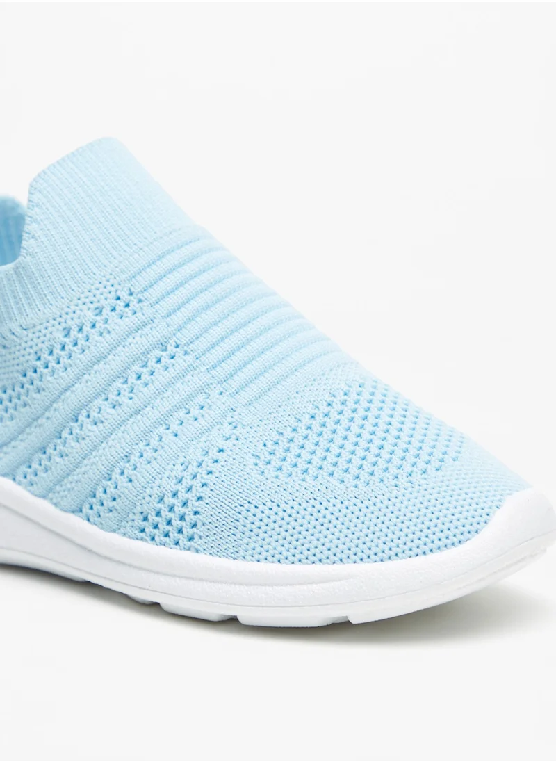 أوكلان Textured Slip On Sports Shoes