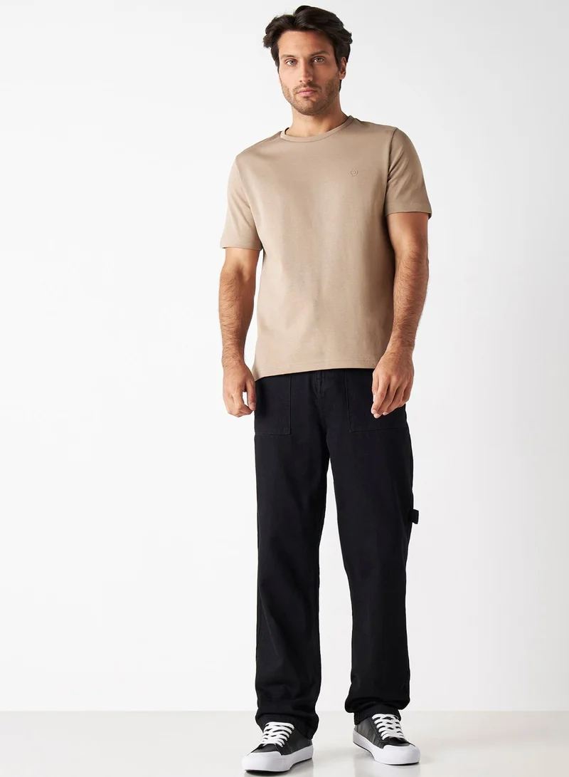 ايكونيك Essential Crew Neck T-Shirt