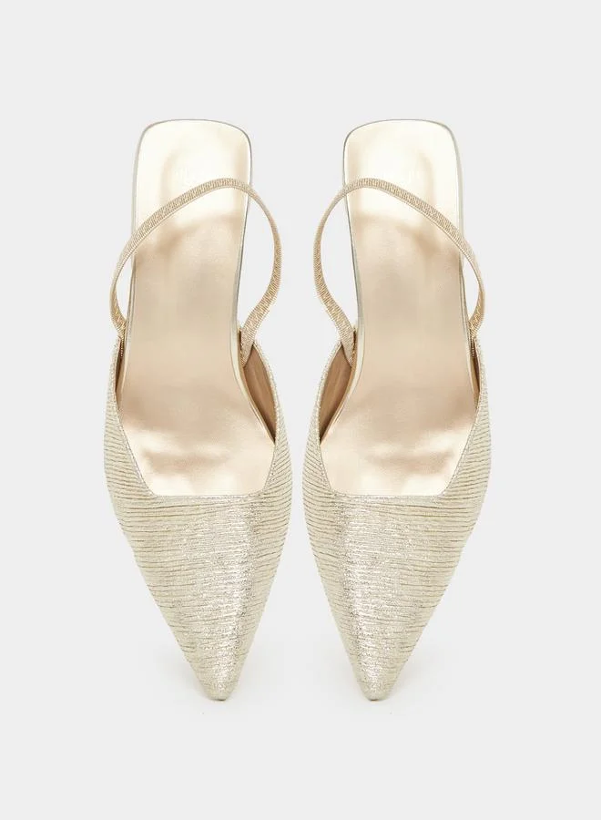 Styli Styli Textured Pointed Toe Kitten Heel Shoes