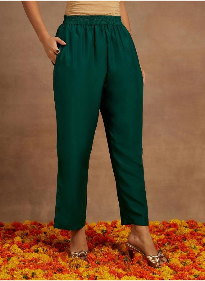 Libas Embroidered Straight Kurta and Solid Trousers with Dupatta Set by Styli  - Image 5