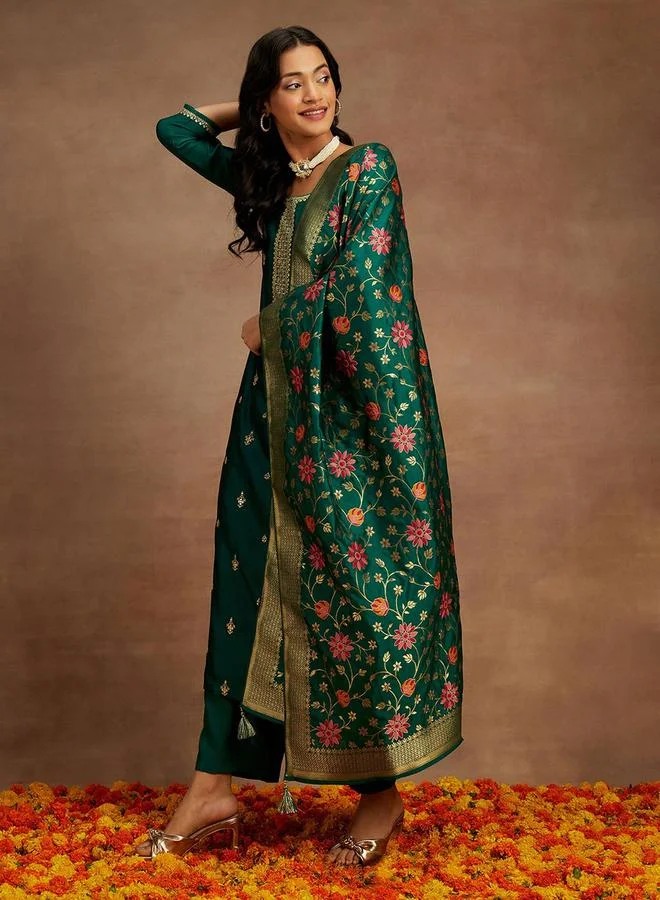 Libas Embroidered Straight Kurta and Solid Trousers with Dupatta Set by Styli