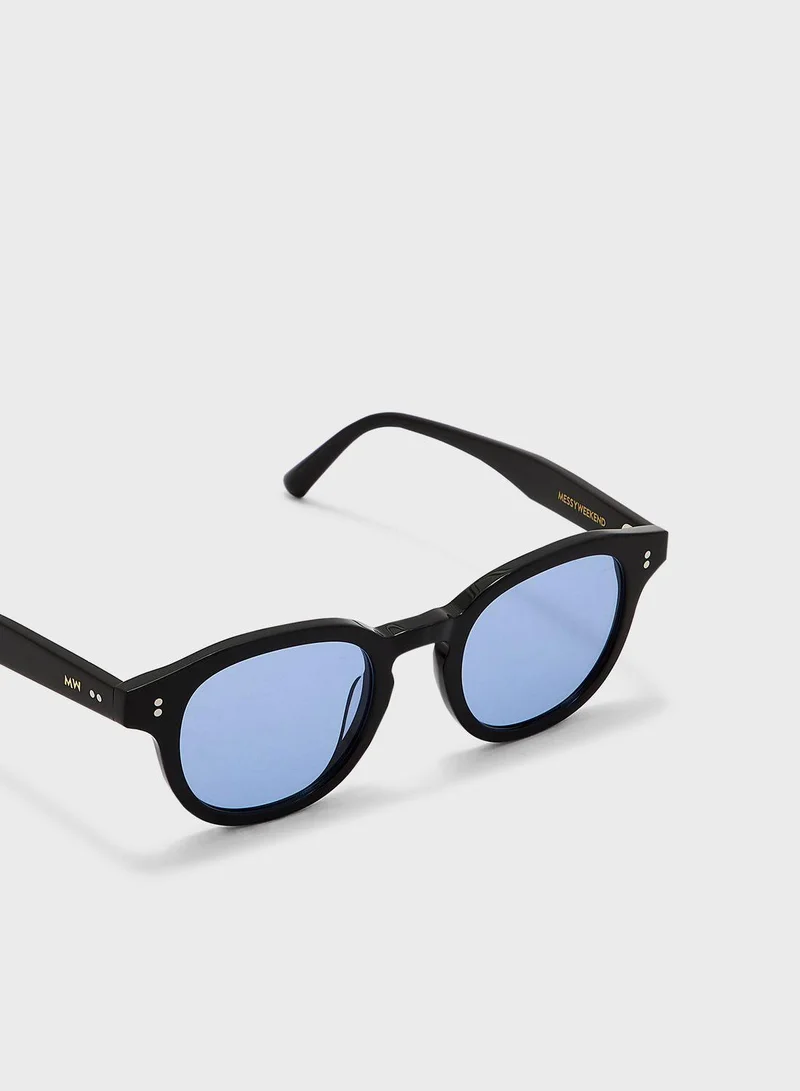 MESSYWEEKEND Bille Shape Sunglasses