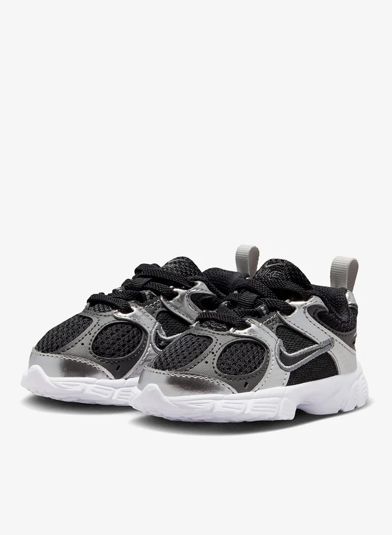 Nike BLACK/BLACK-ANTHRACITE-SMOKE GREY-MTLC SILVER-WHITE Infant V5 Runner E  | Best Price UAE