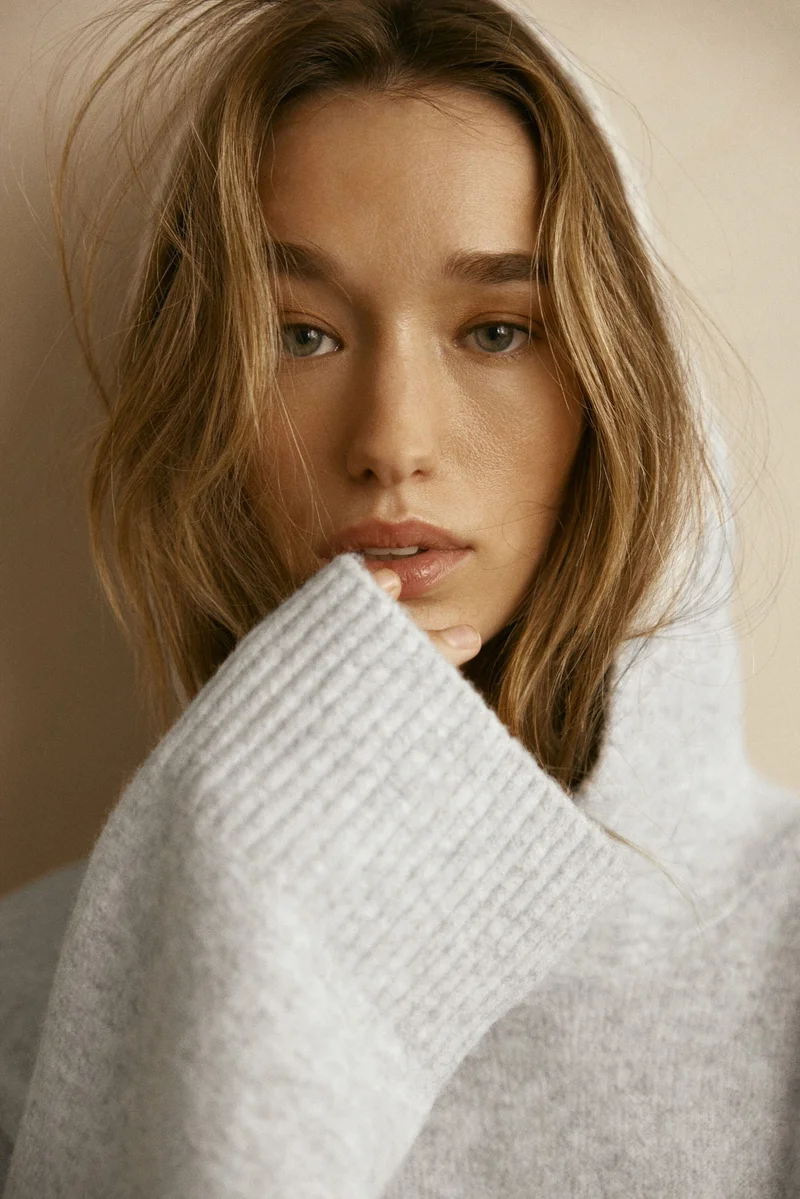 اتش اند ام هودي محبوك