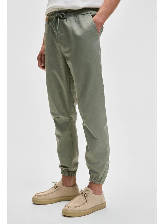 GRIMELANGE JAKOB Men's Woven Washable 4-Pocket Thick Textured Elasticized Open Khaki Pants.