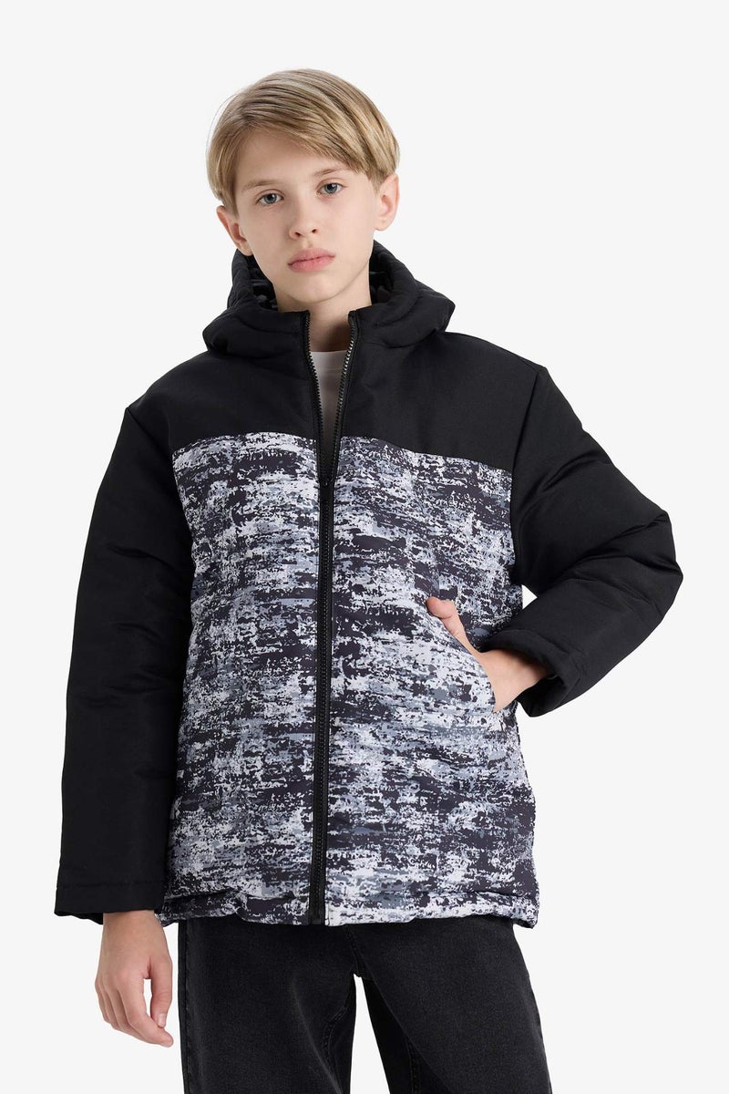 DeFacto Boy Hooded Water Repellent Puffer Jacket - Image 3