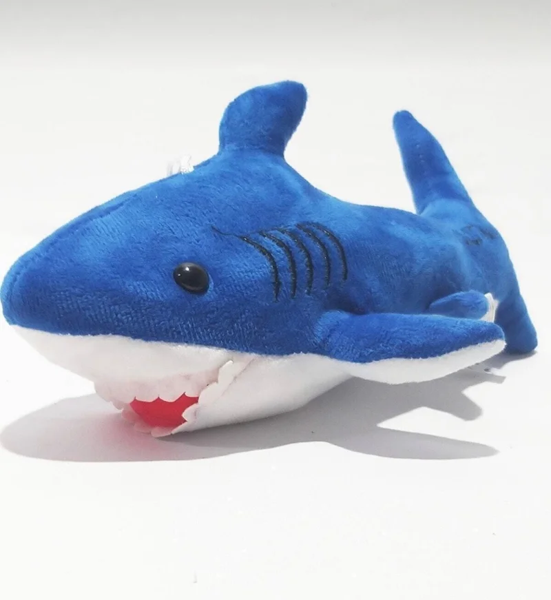 Toprock Store Baby Shark Singing Shark 30 cm