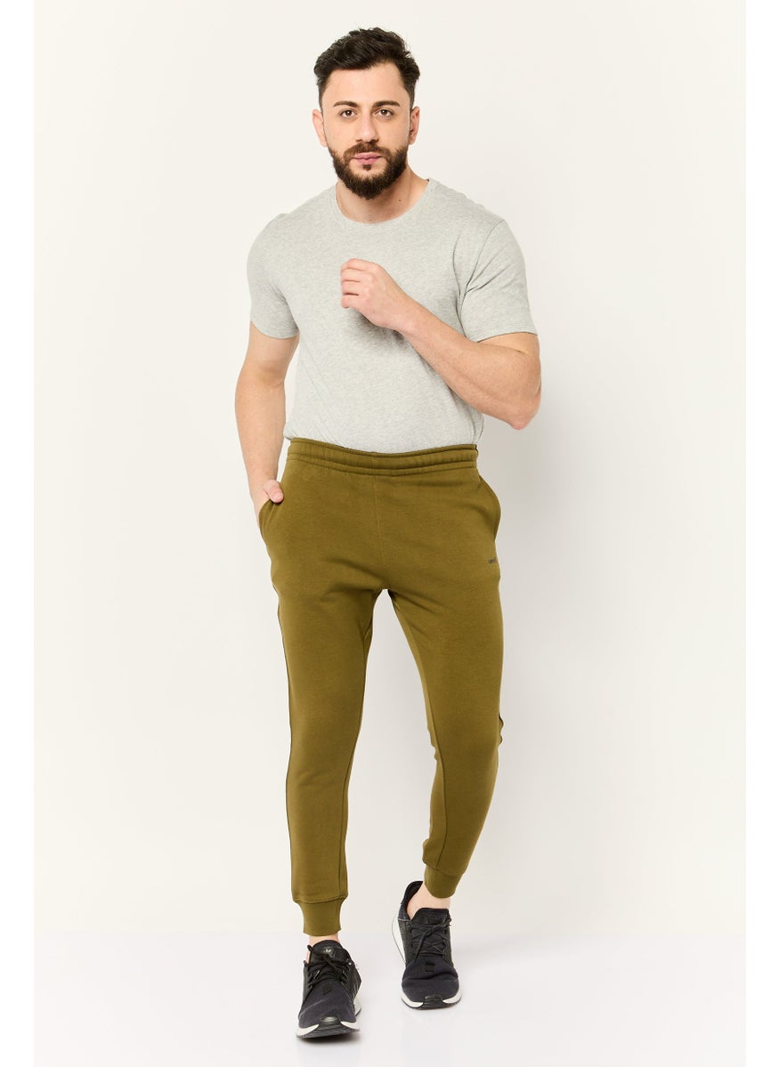 Levi's - Men Regular Fit Brand Logo Jogger Pants, Green - Image 1