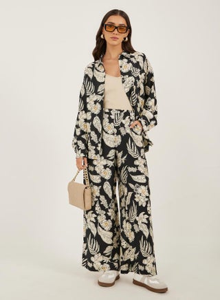 Women Printed Oversized Shirt and Wide Leg Trousers Co-Ords - pzsku/Z9CB2187C099EB300610CZ/45/1743695925/507cdd7d-3b77-4be9-87aa-5208d7f86cf9