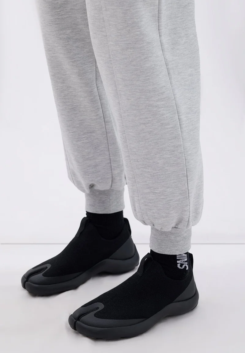 LES BENJAMINS  SWEATPANT 409 for Women | Best Price UAE