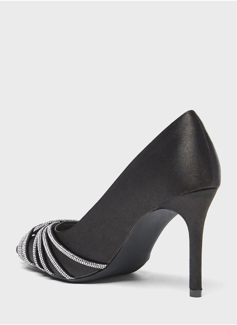 shoexpress Pointed Toe Pumps - Image 2