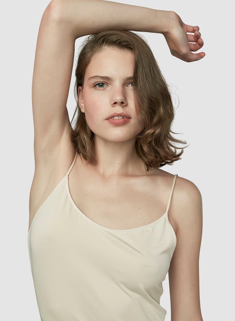 بنتي رقبة ذكية انزلاقية بلون نيود - Image 4