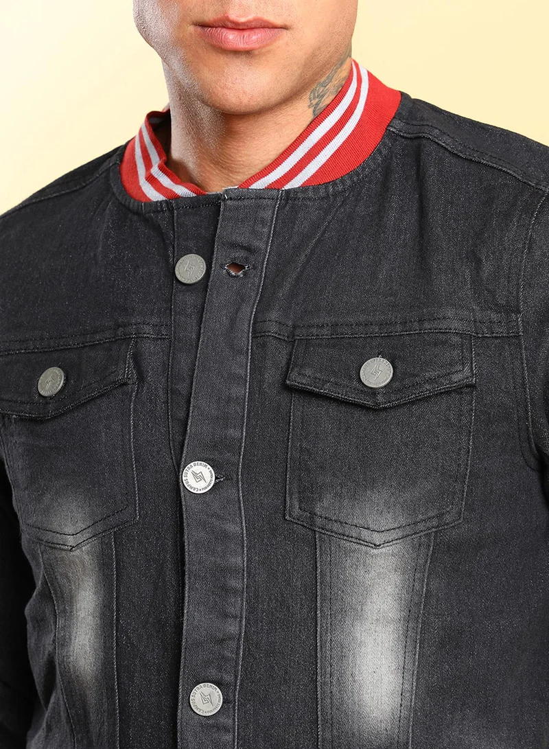Campus Sutra Men's Black Dark-Wash Denim Jacket With Contrast Hem