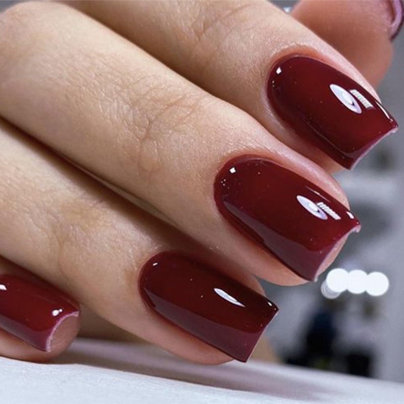 modelones أظافر مزيفة مضغوطة من موديلونز، أظافر قصيرة مربعة حمراء داكنة، مجموعة أظافر قابلة لإعادة الاستخدام مع لاصق أظافر، لاصقات لاصقة، ومبرد أظافر صغير، 32 قطعة بأحجام 16، هدية للنساء والفتيات - Image 2