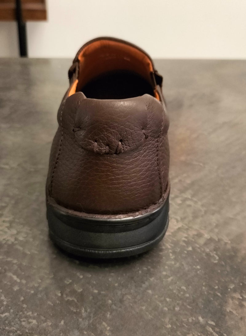 Hand Made shoes with comfort rubber sole and Medical Brush