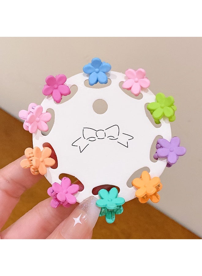 Small multicolored non-slip hair clips for children and girls - Image 1