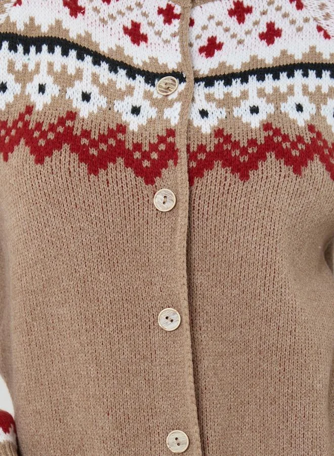 تايك تو كارديجان محبوك بقصة عادية