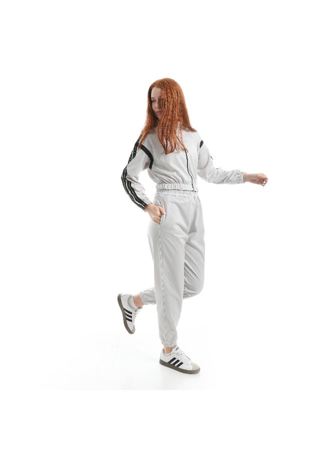 Caesar Women's sports tracksuit, sporty fabric, with 4 stripes on the sleeves - Image 3