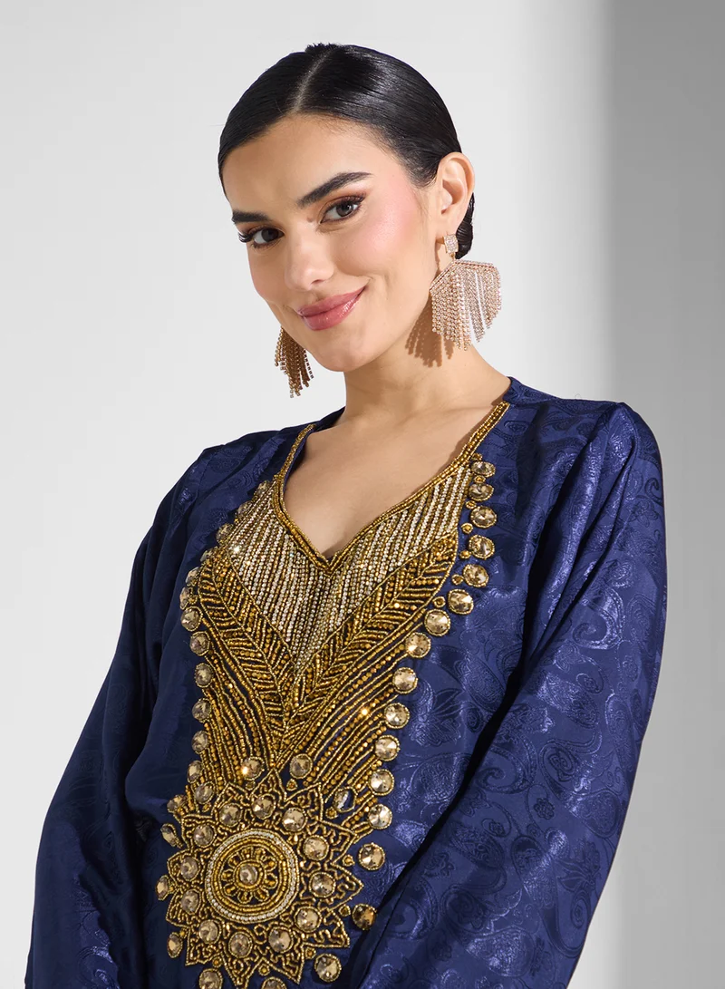 ارابيان كلوزيت جلابية بحزام مزخرف