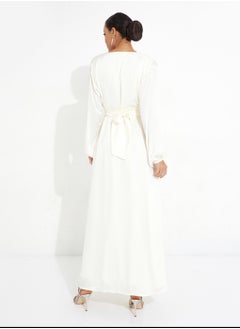 Rosette Abaya Bright white abaya  - Image 3