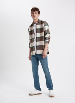DeFacto Slim Fit Regular Waist Jeans by Styli  - Image 2