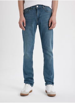 DeFacto Slim Fit Regular Waist Jeans by Styli  - Image 3