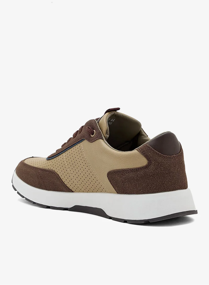 Robert Wood Casual Sneakers