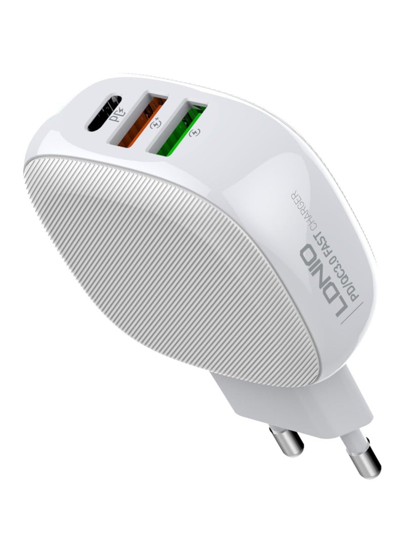 LDNIO LDNIO A3510Q Fast Wall Charger EU Plug Travel With Lightning Cable Dual USB/Type C Ports 32W Iphone - White - Image 3