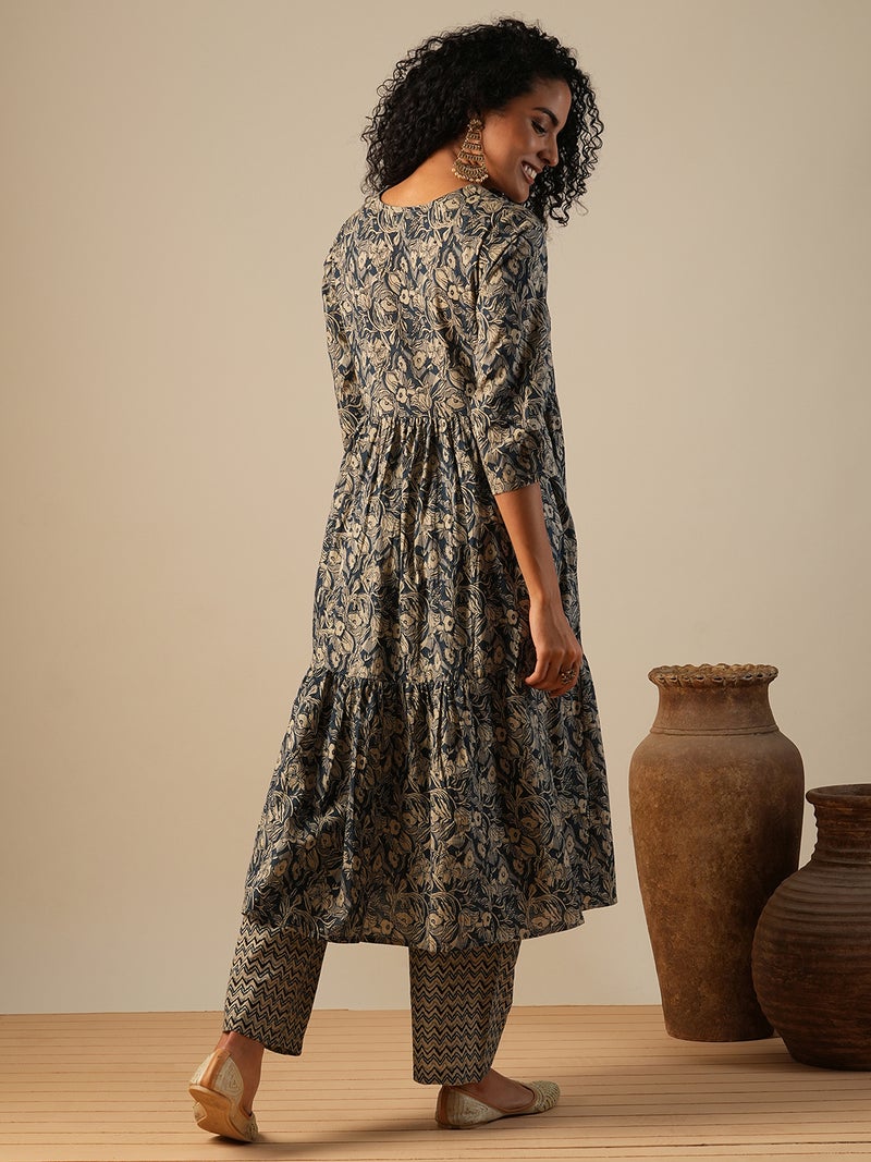 globus Globus Women Embroidered Yoke Floral Print A-Line Kurta With Chevron Print Pants Workwear Set  - Image 3