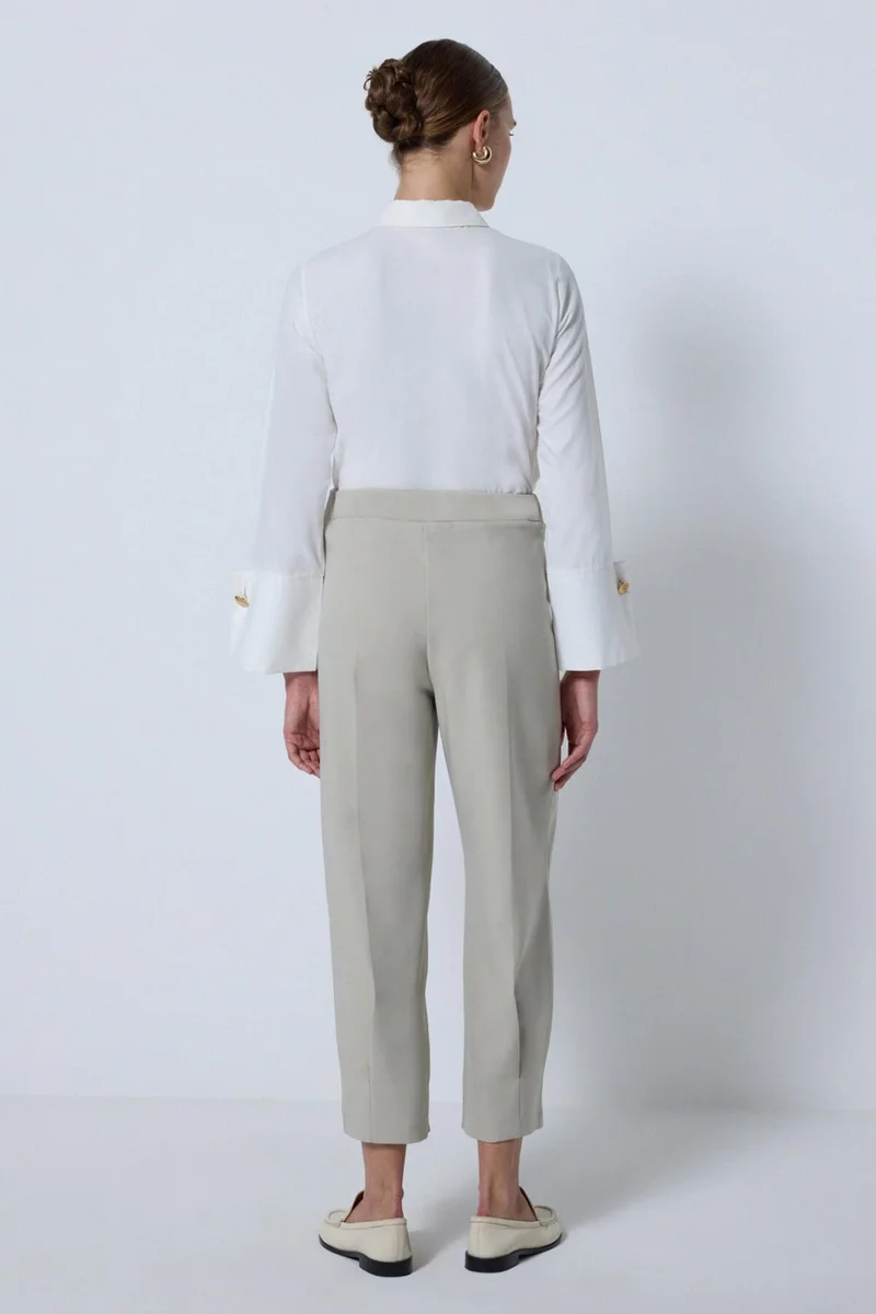 توتشي Crepe Trousers with Leg Stitching