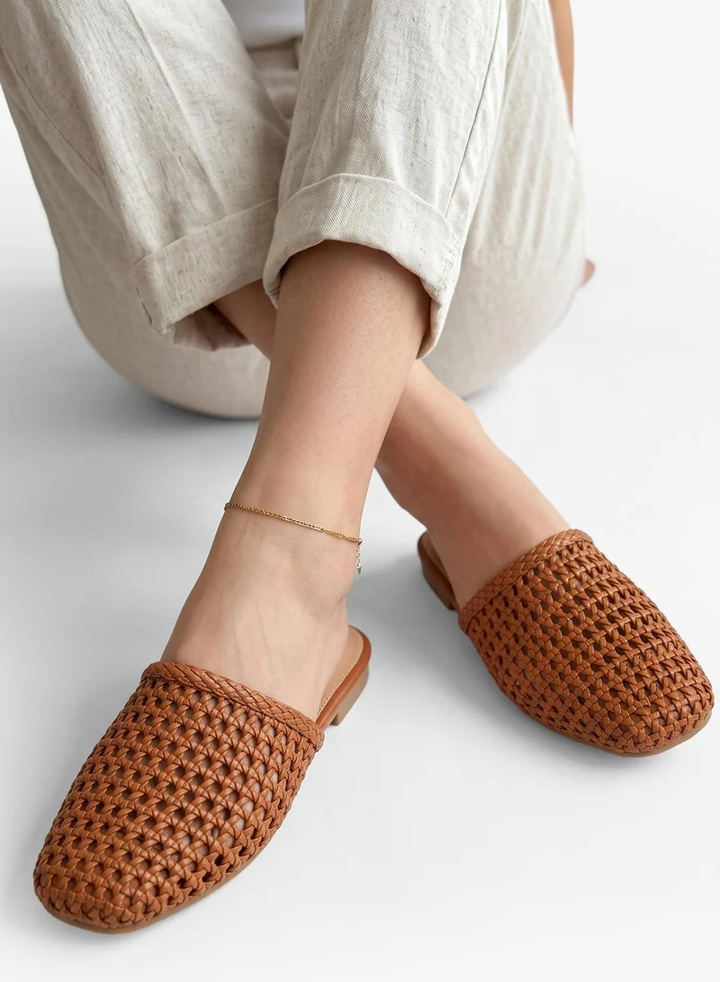Ginger Brown Net Raffia Material Flats for Women | Best Price UAE