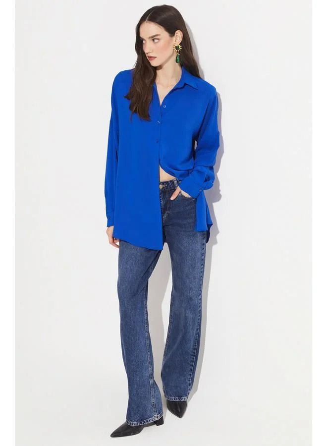 JUNE June Women Exclusive Boyfriend/Wide Fit Flowy Shirt Saxe