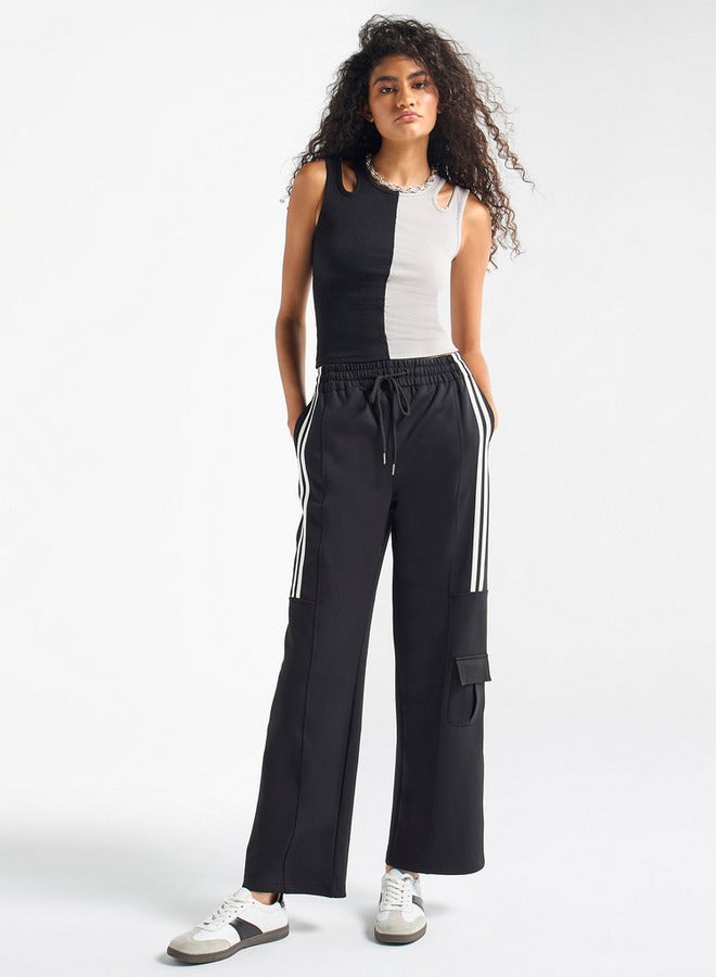 Splash FAV Colourblock Ribbed Sleeveless Top with Cutout Detail and Round Neck - Image 2