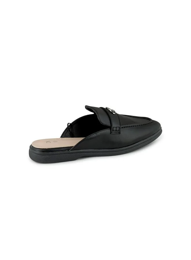 Vincci Black Women Round-toe Low Heel Sandals for Women | Best Price UAE