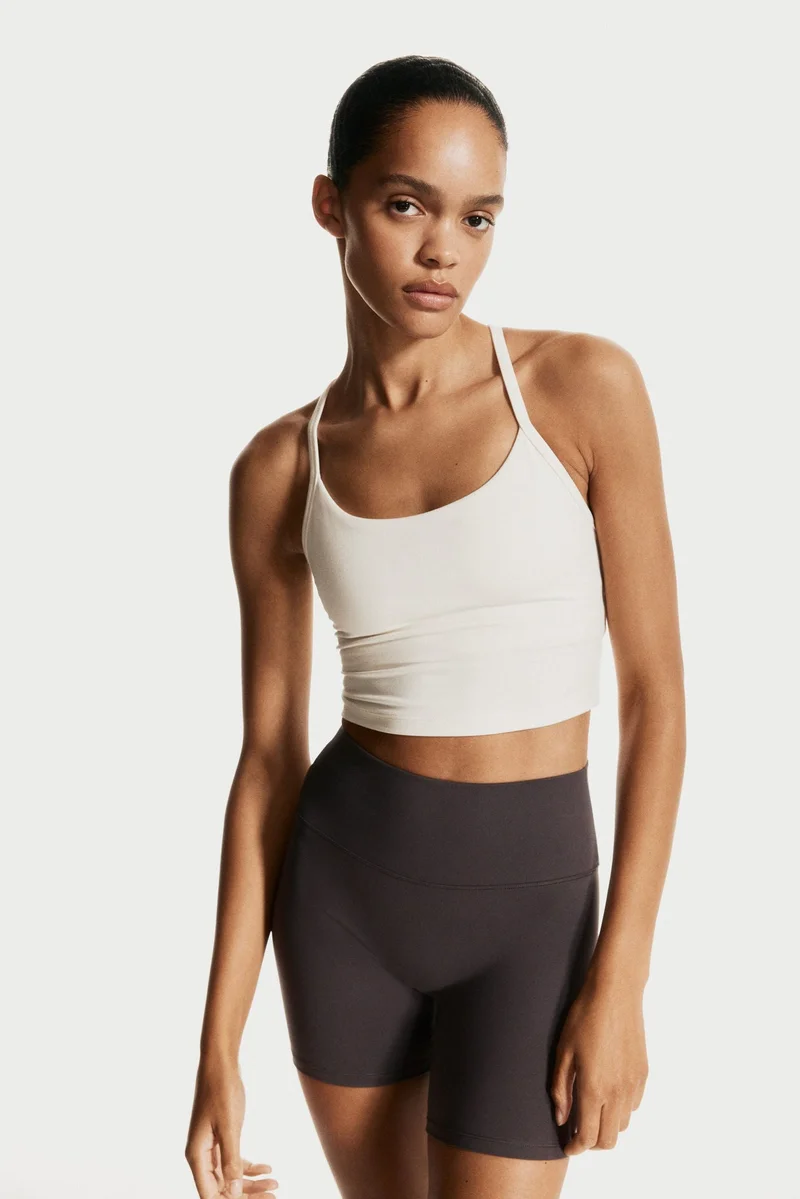 اتش اند ام شورت رياضي لركوب الدراجات من قماش سوفت موف