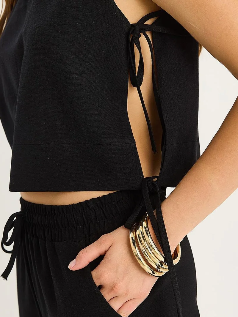 Bianco Lucci LUCCI Crew Neck Tie Closure Two-Piece Co-ord Set with Wide Leg Pants