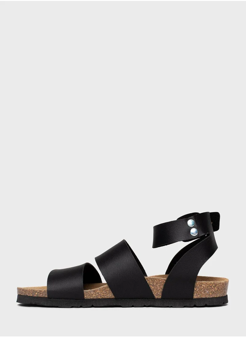 BAYTON Soria Flat Sandals