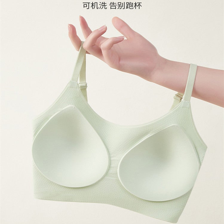 Baby-Skin Soft Cup Bra Supportive Light Breathable lucky red - Image 4