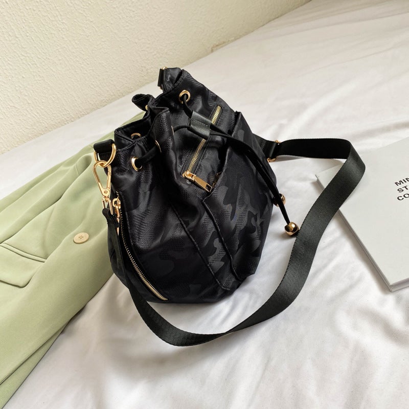 2023 Fashion Oxford Cloth Bucket Bag Joker Drawstring Shoulder Diagonal Bag Women'S Bag A Generation Of Hair - Image 4