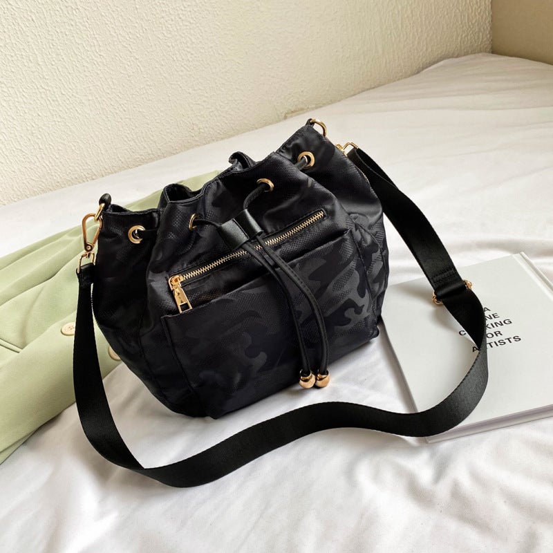 2023 Fashion Oxford Cloth Bucket Bag Joker Drawstring Shoulder Diagonal Bag Women'S Bag A Generation Of Hair - Image 2