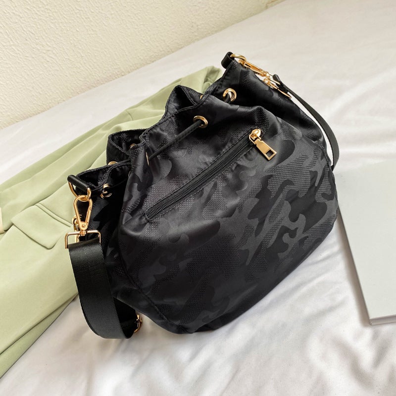 2023 Fashion Oxford Cloth Bucket Bag Joker Drawstring Shoulder Diagonal Bag Women'S Bag A Generation Of Hair - Image 3