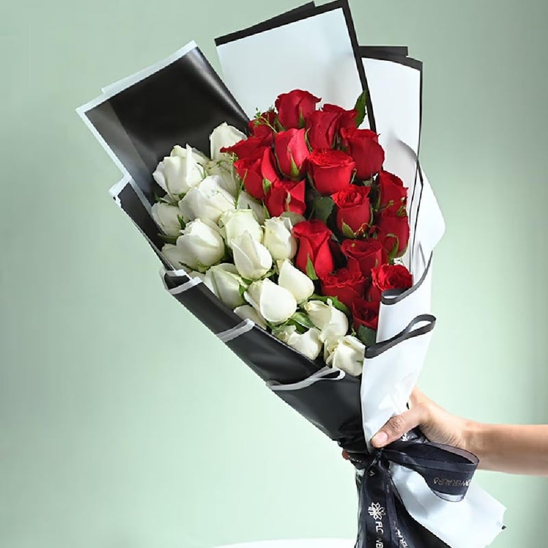 FlowerAura Fresh Live Flower Bouquet of 30 Red White Roses Flowers For Birthday Gift Anniversary Gift Wedding Gift Congratulations Gift Gift For Special Occasions Same Day Delivery - Image 1