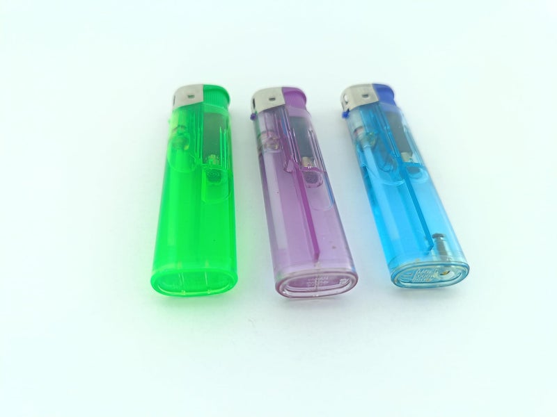 advancedestore Cigarette Lighters - 3 pcs,Multicolor - Image 1