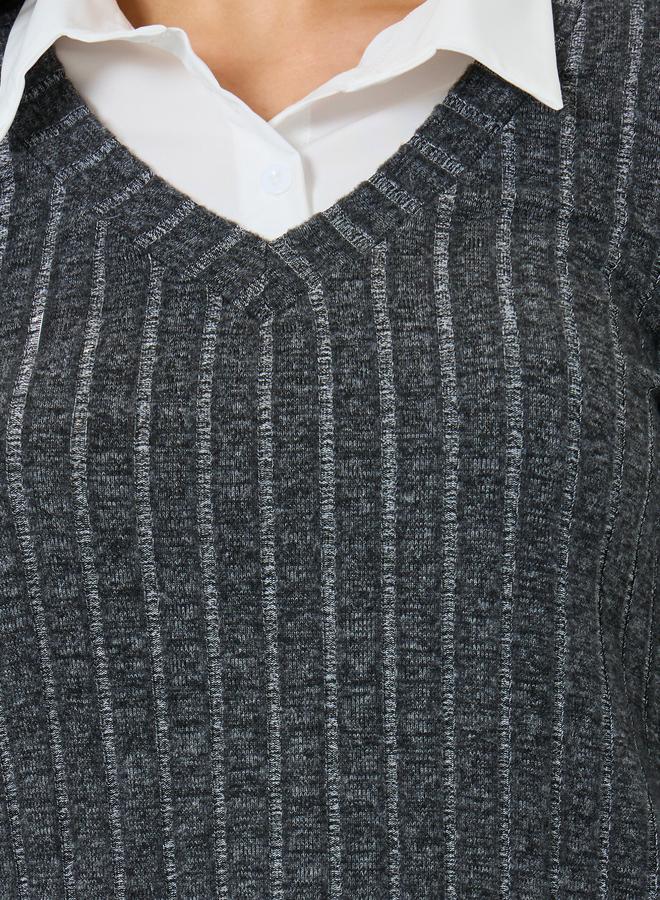 Styli Grey Long Sleeve Knit Top - Image 3