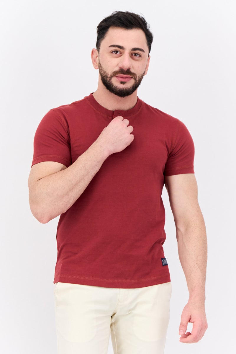 Levi's Men Crew Neck Short Sleeve Plain T-Shirt, Maroon - Image 1