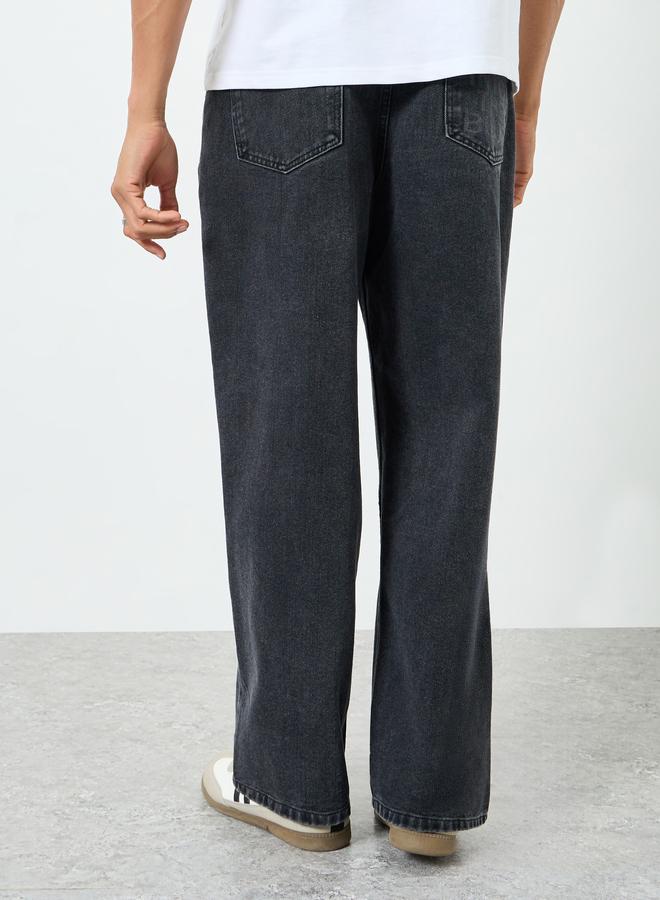 Styli Men Faded Baggy Jeans - Image 4