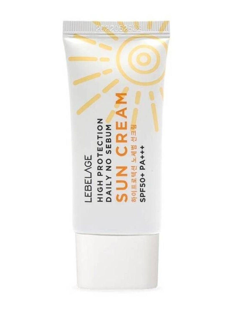 Lebelage High Protection Daily No Sebum Sun Cream 30 ml SPF50+ PA+++ - Image 1