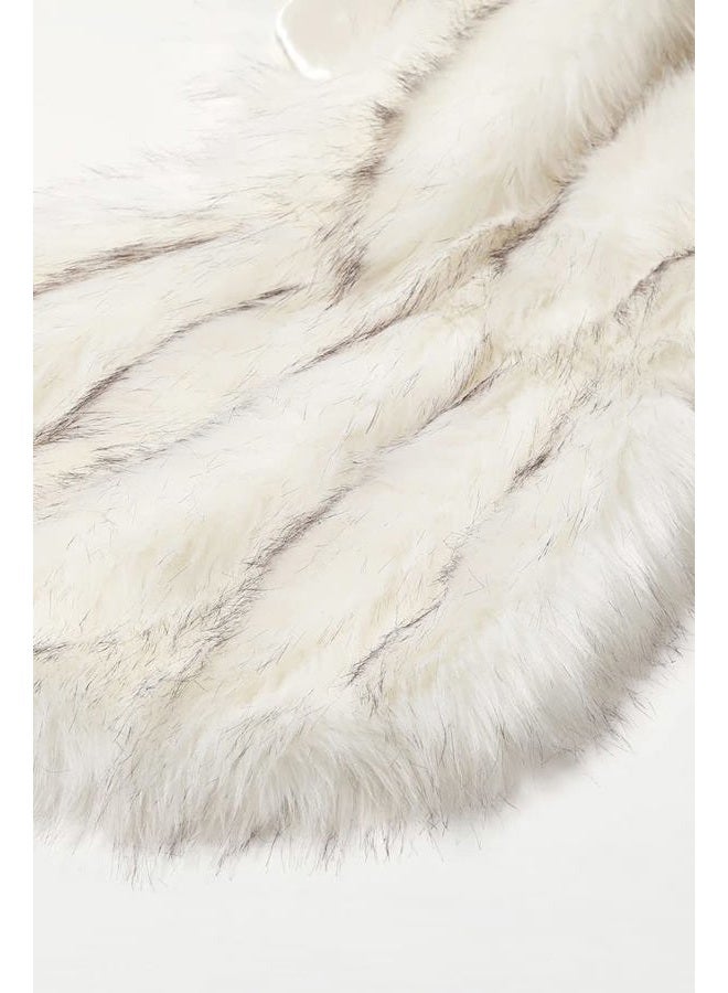 BABEYOND Womens Faux Fur Collar Shawl Faux Fur Scarf Wrap Evening Cape for Winter Coat - Image 4