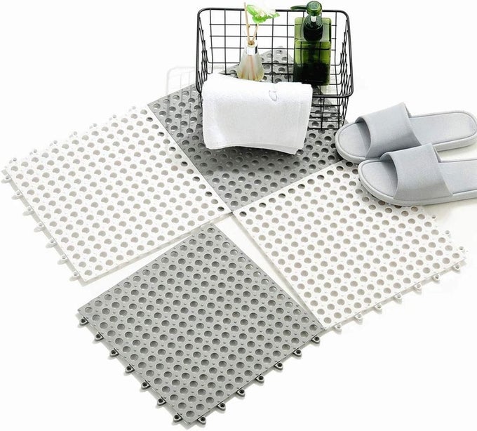 INTERLOCKING SOFT PVC NON SLIP TILES 30X30 CM INTERLOCKING BATHROOM FLOOR MATS DRAINAGE BATH SHOWER FLOOR MAT KITCHEN BATH TUB TOILET DRAIN POOL PATIO BOAT WET AREA RUG WHITE GREY 20