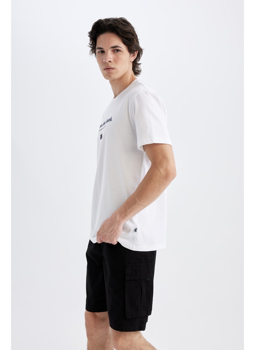 Man Cargo Fit Gabardine Regular Hem Bermuda